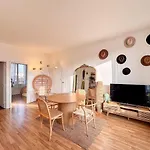 Parisian Nest - Panoramic Views - Free Parking